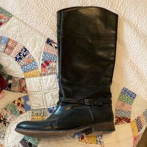 Frye Black Leather Riding Boots with silver buckles sz 9